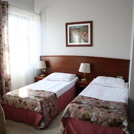 Aparthotel Ekspresja Nakło nad Notecią Zewnętrze zdjęcie