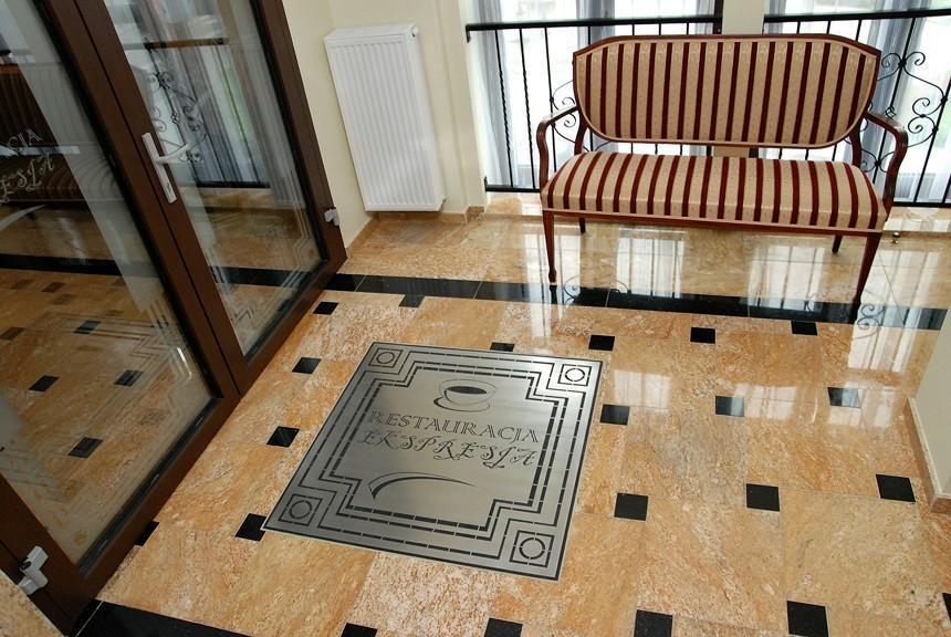 Aparthotel Ekspresja Nakło nad Notecią Zewnętrze zdjęcie